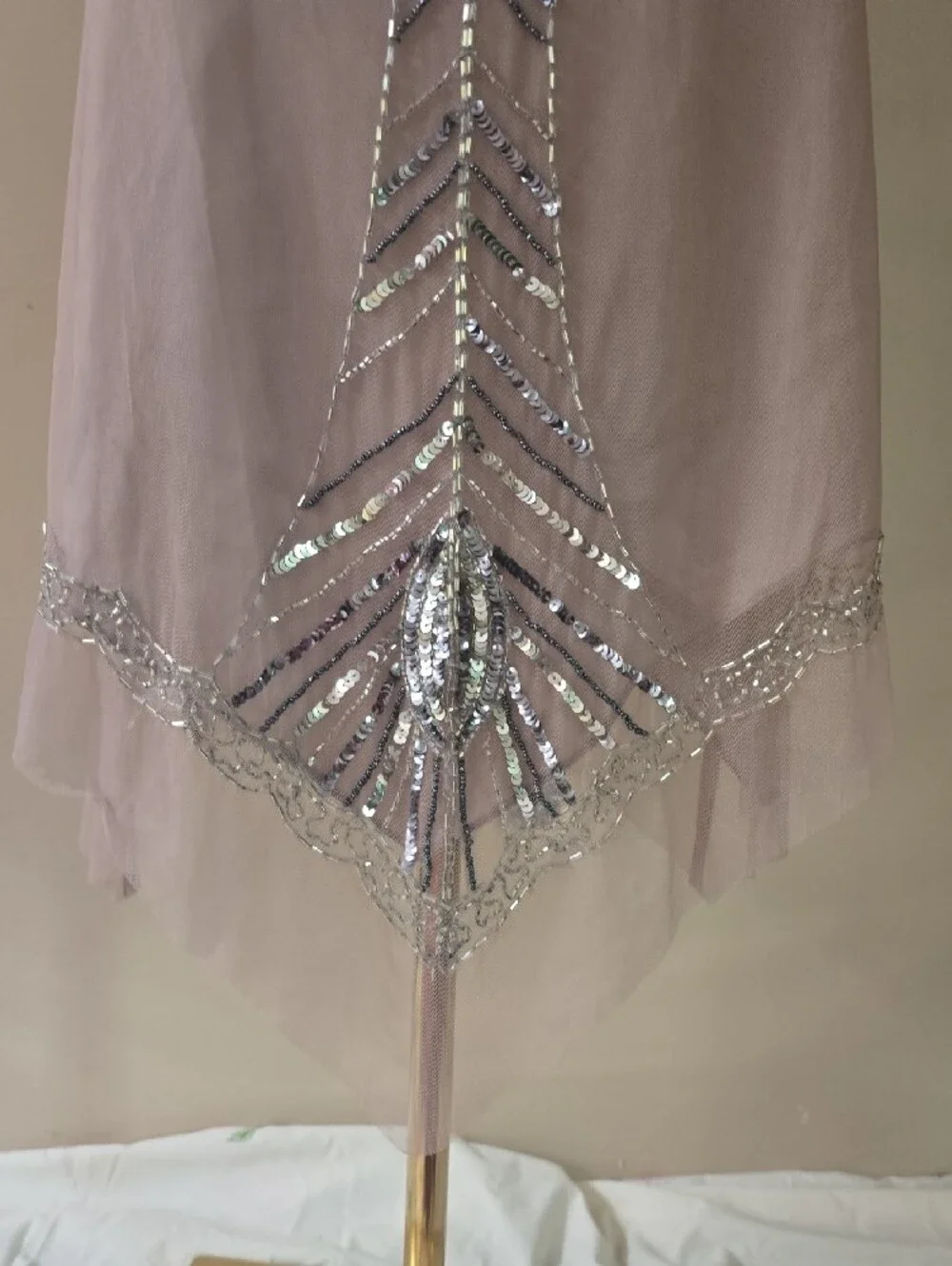 Wet Seal Mauve Asymmetrical Sequin Hem Skirt - Picture 11 of 12